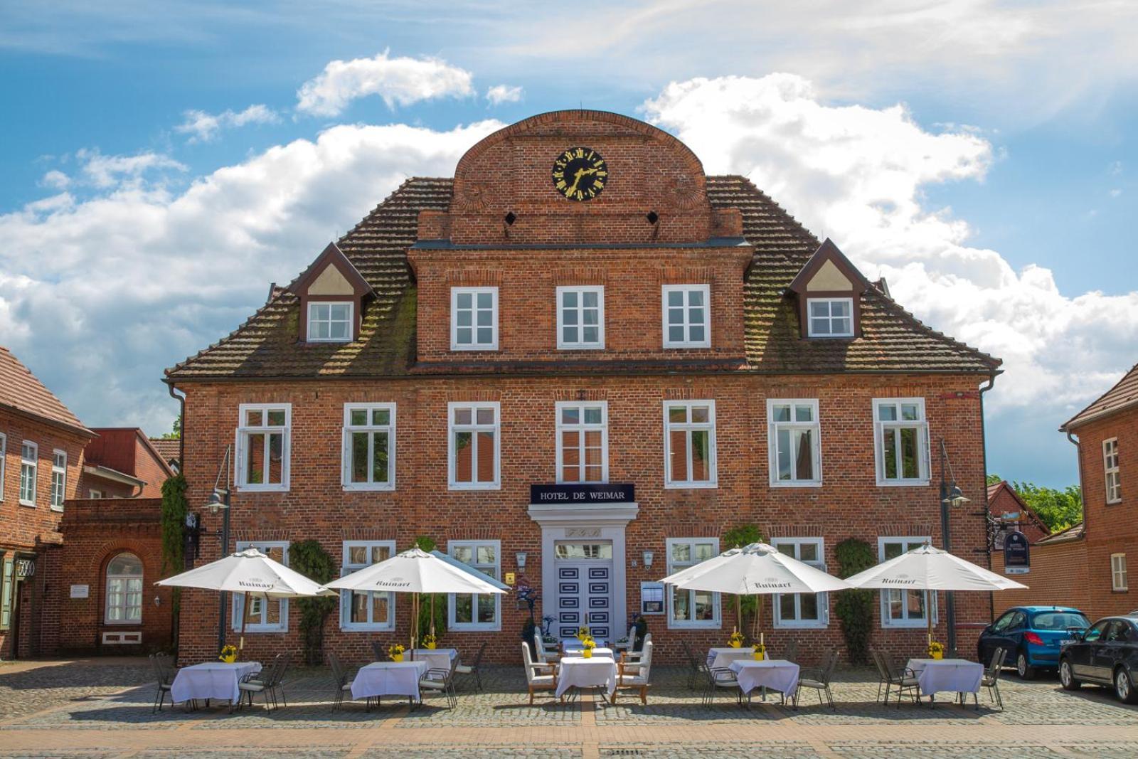 Hotel De Weimar Ludwigslust Exterior photo